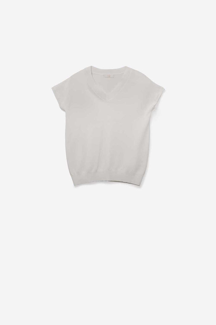 White lightweight knit V-neck sweater with short sleeves