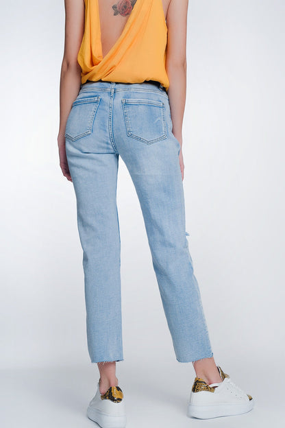 wide leg cropped raw hem jeans in blue colour - Denim