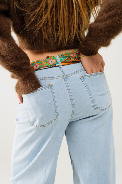 wide leg jeans in light wash with side seam - Denim