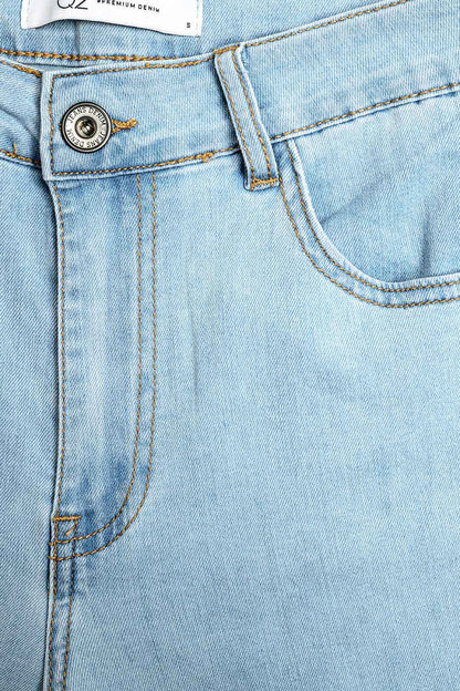 wide leg jeans in light wash with side seam - Denim
