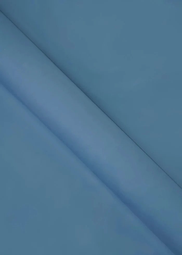 Cornet blue wash-and-wear fabric roll close-up