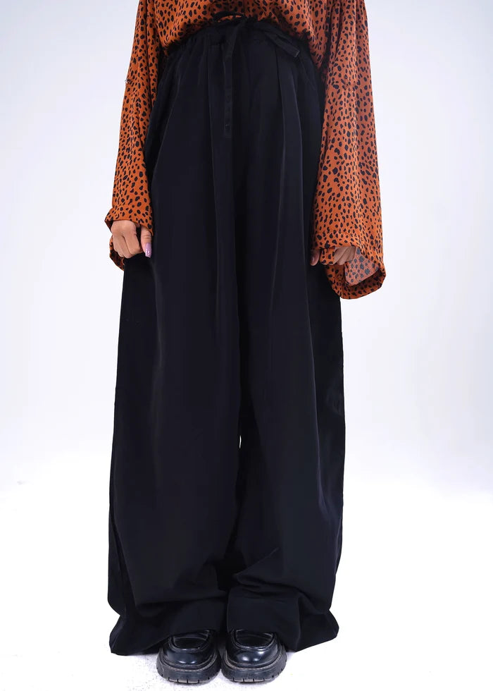 Women's winter pull-on black trousers, gathered back waist with drawstring, wide legs