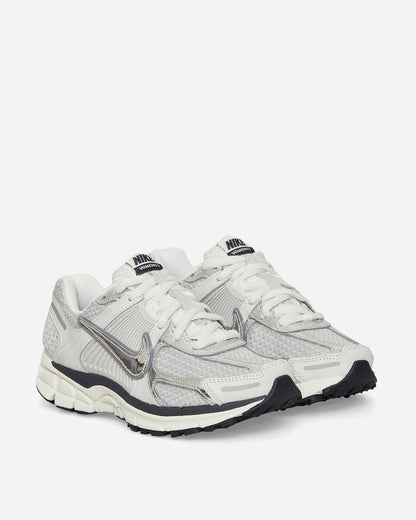 Nike W Nike Zoom Vomero 5 Photon Dust/Chrome Sneakers Low FD0884-025