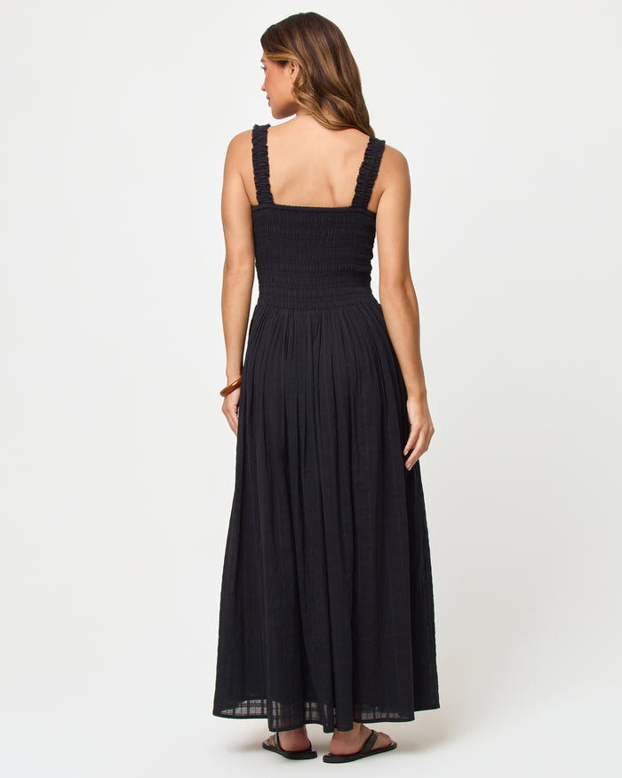 LSPACE Wren Maxi in black, back view on model.